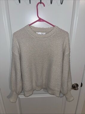 Chelsea & Theodore Cream Textured Crewneck Sweater